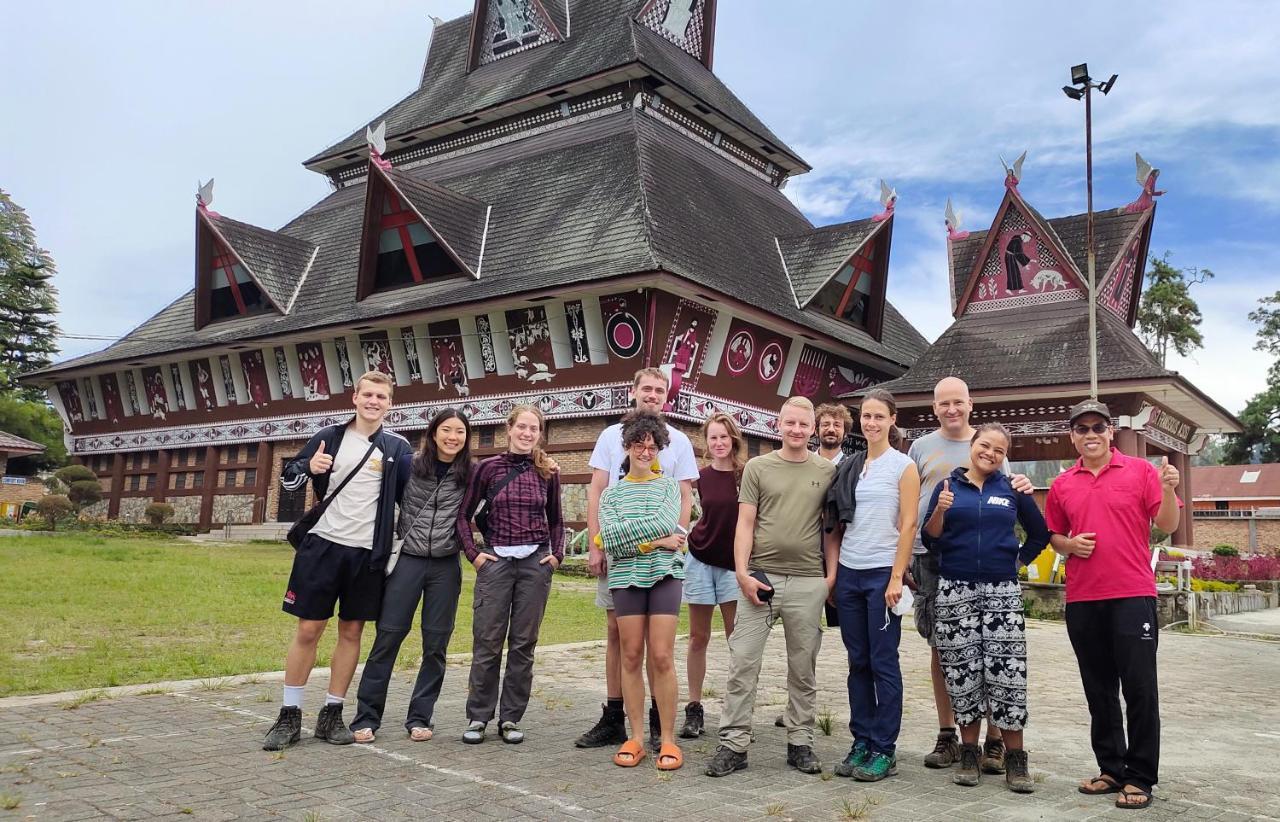 Nachelle Homestay Берастаги Екстериор снимка